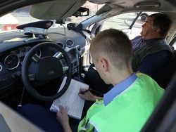 ГИБДД призывает водителей включать диктофоны
